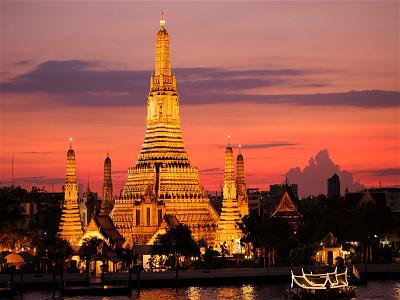6. Wat Arun (Bangkok, Thái Lan)